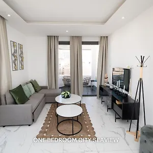 Lazuli & Seaview Apartment Larnaca